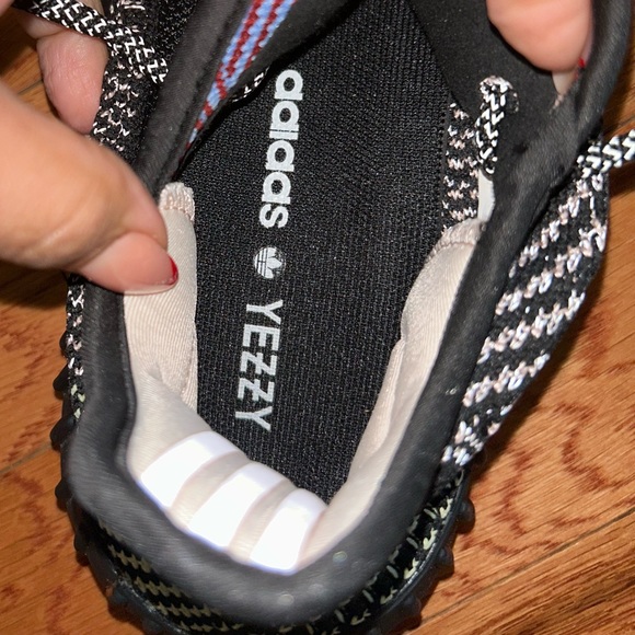 Yeezy’s Boost size 5w worn once! SOLD! - Picture 6 of 7